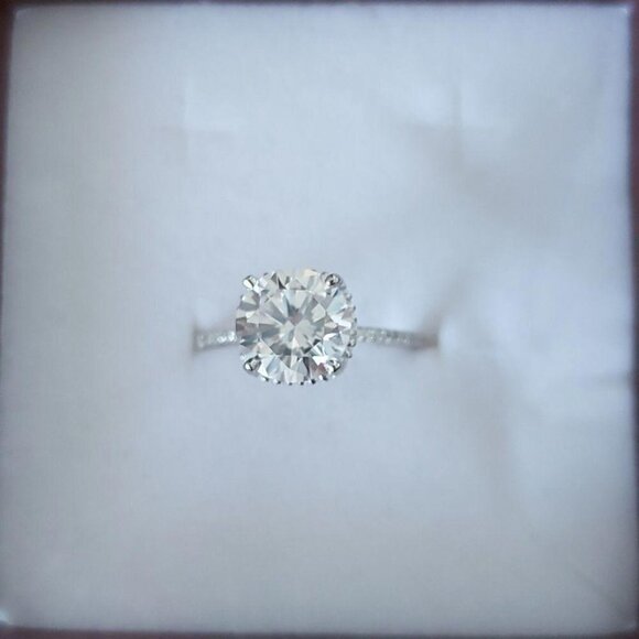 2.5 Carat Cubic Zircon Sterling Silver Engagement Ring - Picture 2 of 7